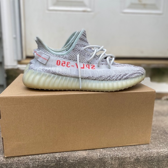 Yeezy v2 350 blue tint - Picture 2 of 3